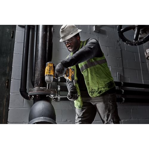 DEWALT 20V MAX Cordless Impact Wrench with Hog Ring Anvil, Brushless High Torque 1/2 Impact Gun, 4-Mode Speed, Includes Battery, Charger and Kit Bag (DCF900P1) - Image 6